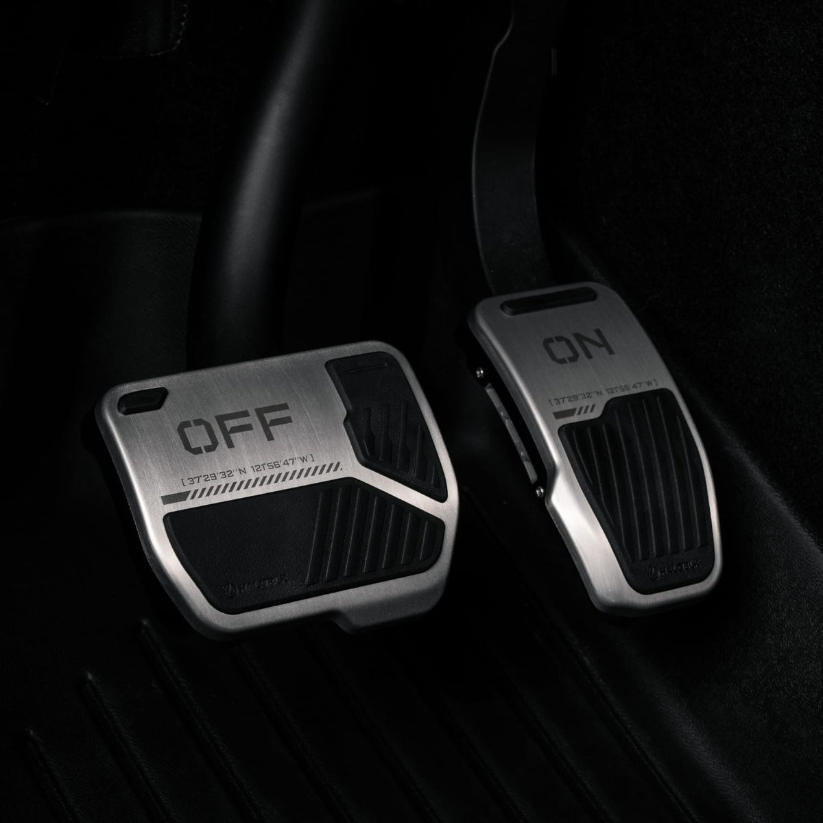 Alloy Car Pedal Covers for Tesla｜Toy Switch